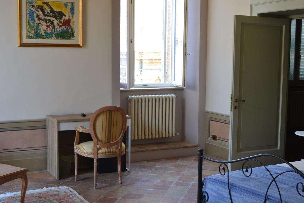 Palazzo Roberti Hotel Monte San Giusto Værelse billede